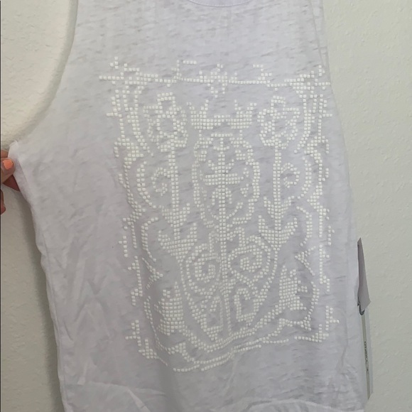 NEW WITH TAGS! Cute O’Neill white surfer tank top - Picture 2 of 5